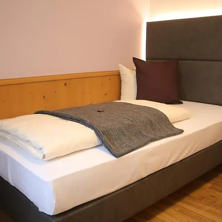 Boutique Beckenlehner 3*